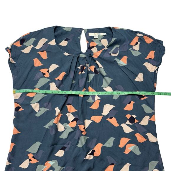 BODEN Lovebirds Viscose Silk Peter Pan Collar Blouse Size 12 US Blue Pink White - Picture 8 of 9